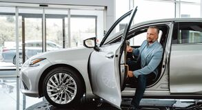 Lexus otevíra v průhonicích svůj čtvrtý showroom